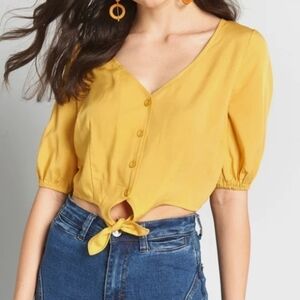 Modcloth X Collectif‎ Feeling Knotty Crop Top
